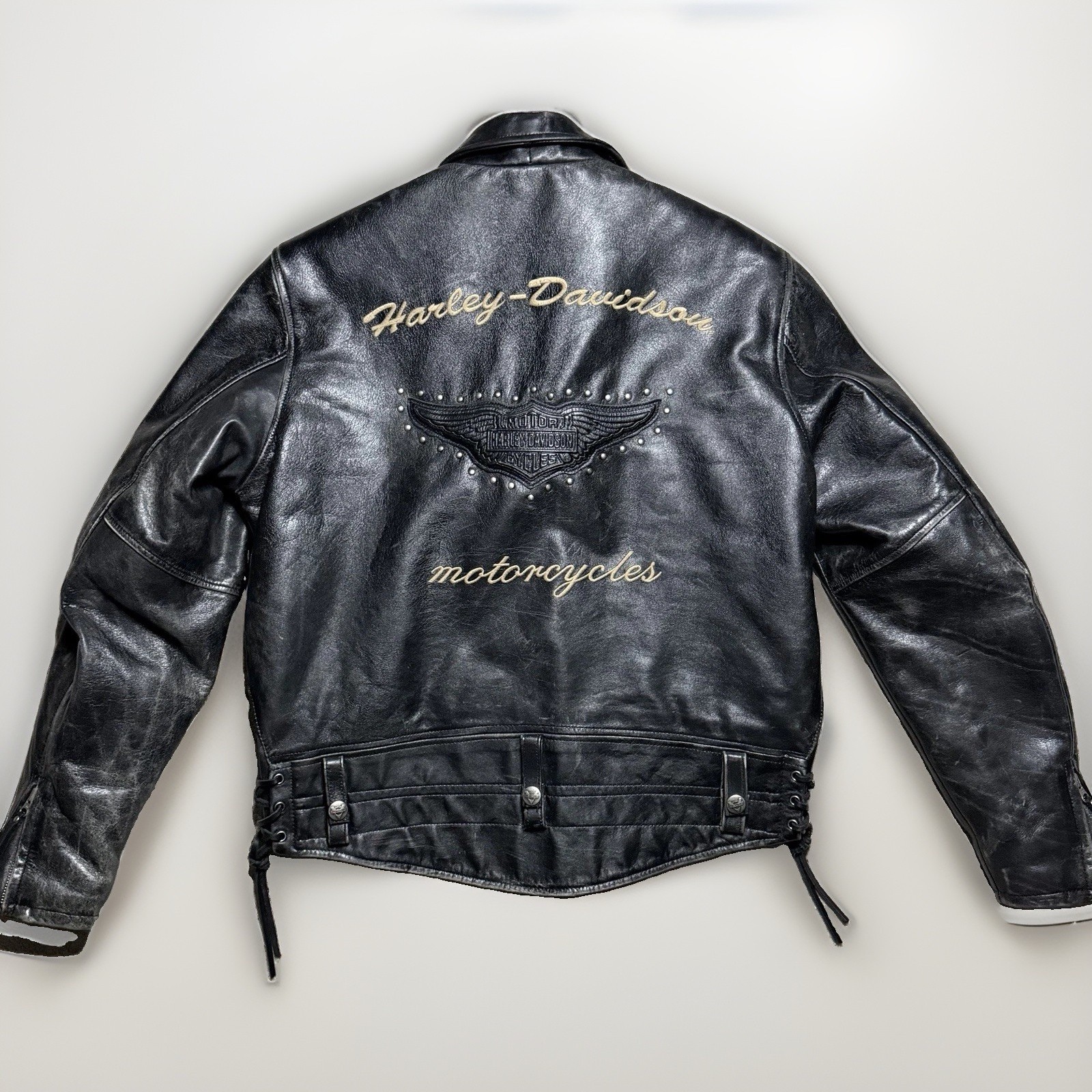 Vintage 1993 Harley Davidson Wing Embossment Leather Biker Jacket