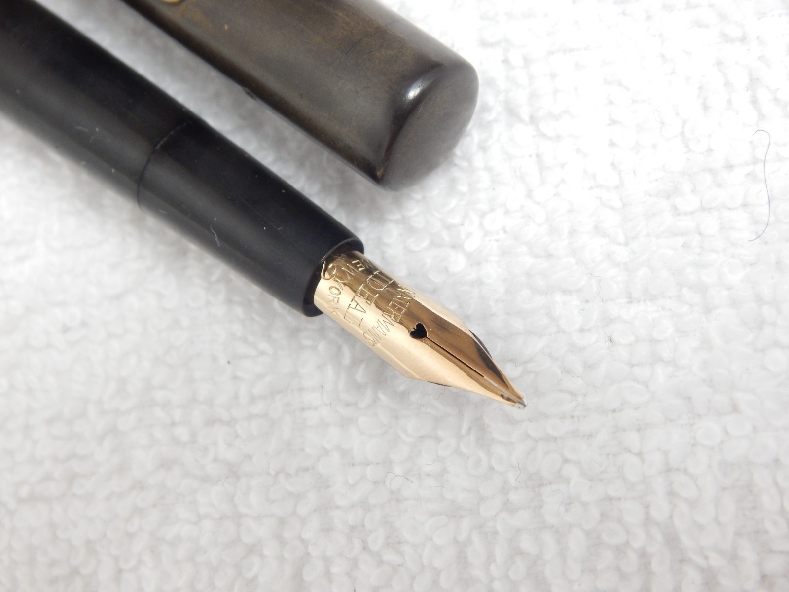 LOT# 228Q. VINTAGE WATERMAN \'S #12 EYEDROPPER FOUNTAIN PEN. SUPER FLEX NIB