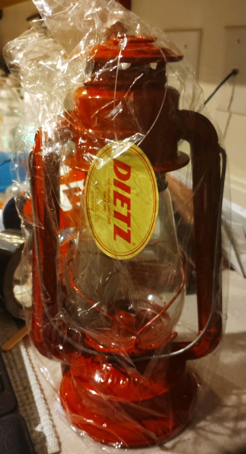 Dietz Junior Red Lantern No. 20 Kerosene Oil Lamp 12\