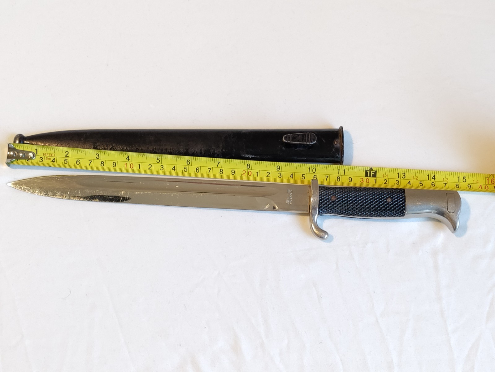 Vintage Emil Voos Solingen Bayonet & Scabbard West Germany 15\