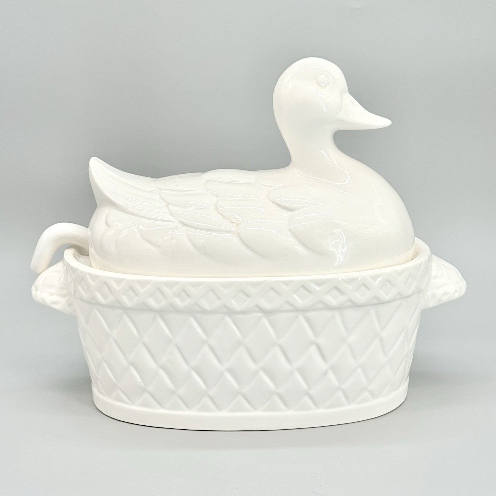Himark White Ceramic Duck Soup Tureen Covered Dish Gravy Boat W/ Ladle