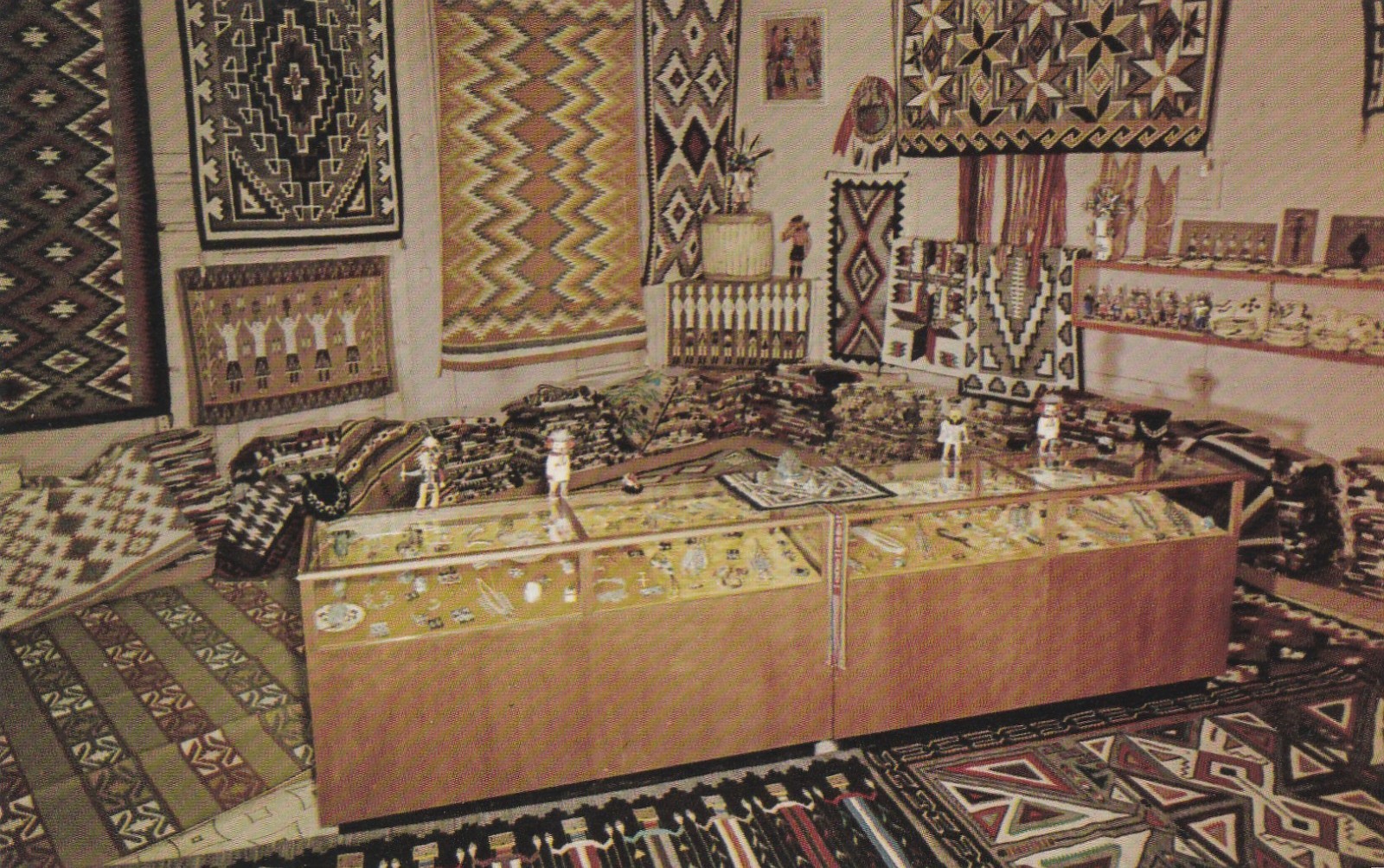Tobe Turpen's Indian Trading Post Gallup NM Navajo items Chrome postcard A 5154 Tobe Turpen's Indian Trading Post Gallup NM Navajo items Chrome postcard A 5154