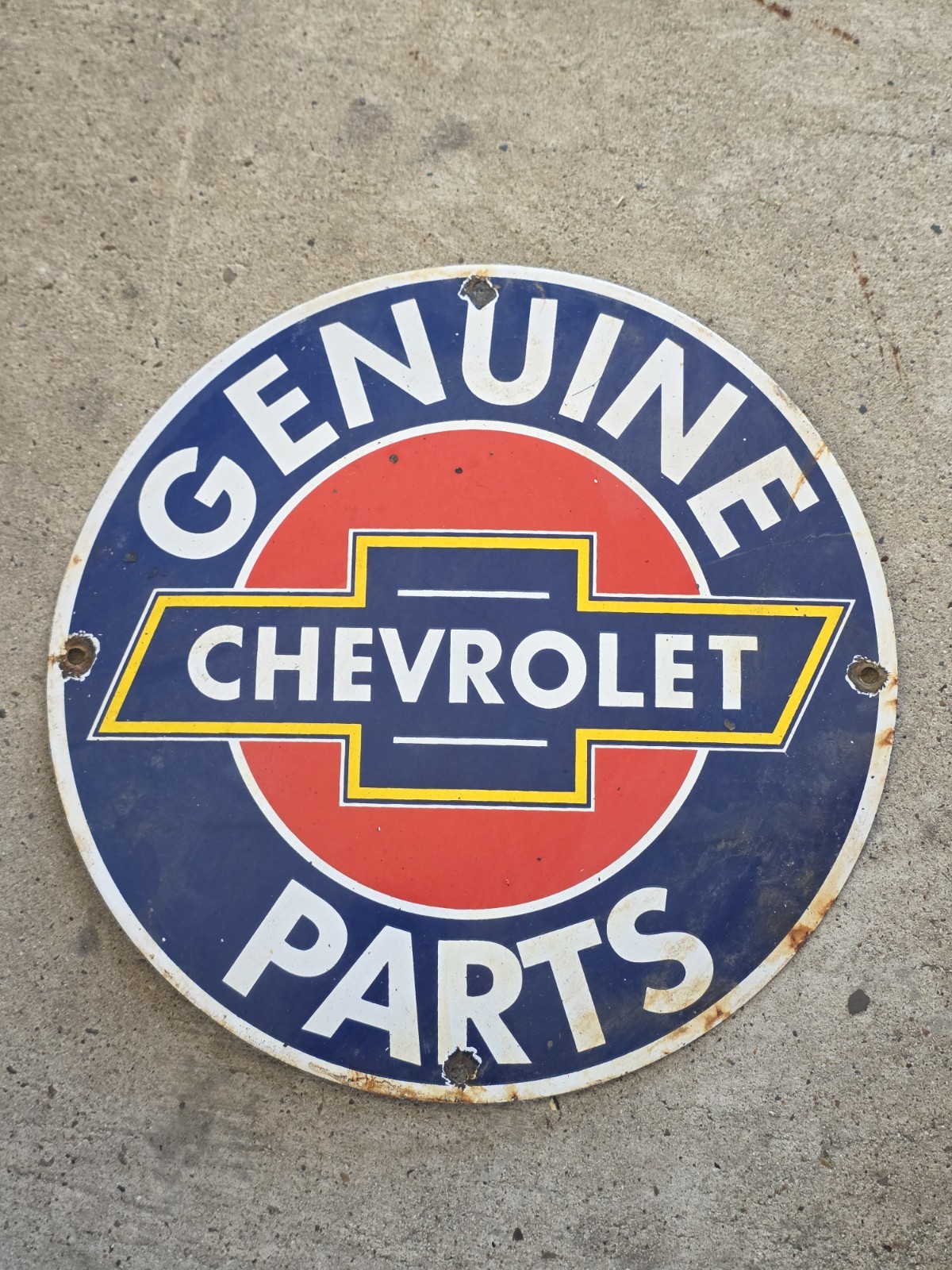 VINTAGE GENUINE CHEVROLET PARTS PORCELAIN SIGN 12\ VINTAGE GENUINE CHEVROLET PARTS PORCELAIN SIGN 12\