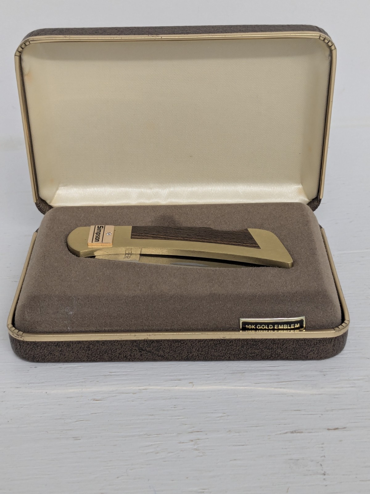 Gerber O.C. Tanner Sportsman Knife 10K GOLD Emblem w/ Diamond Simpson Award