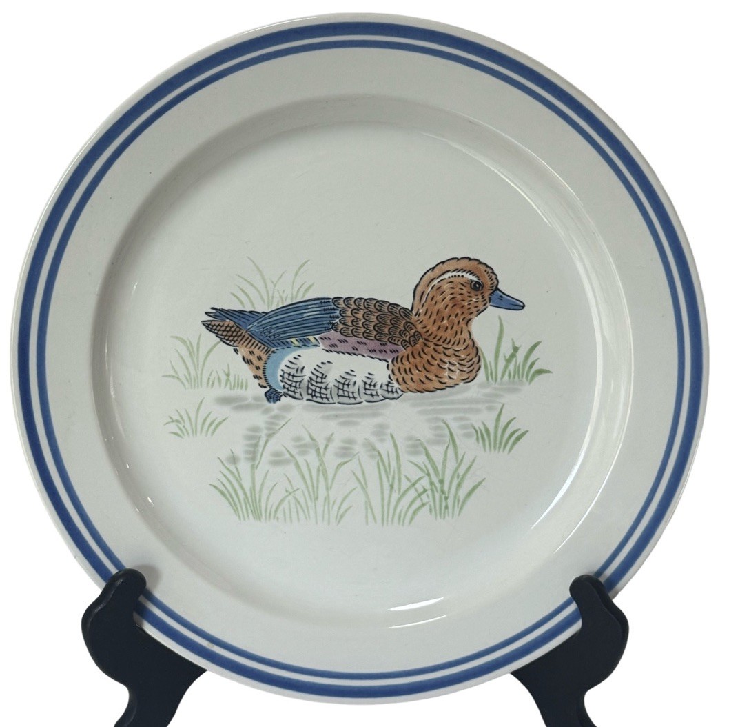 VTG Home Beautiful Dinner Plate 10.5”CHESAPEAKE MP002 Stoneware Lot Set Of 2 EUC VTG Home Beautiful Dinner Plate 10.5”CHESAPEAKE MP002 Stoneware Lot Set Of 2 EUC