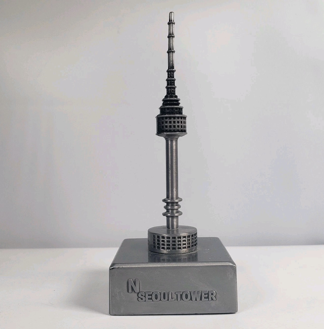 N SEOUL TOWER Souvenir Building South Korea Metal 4 1/4\