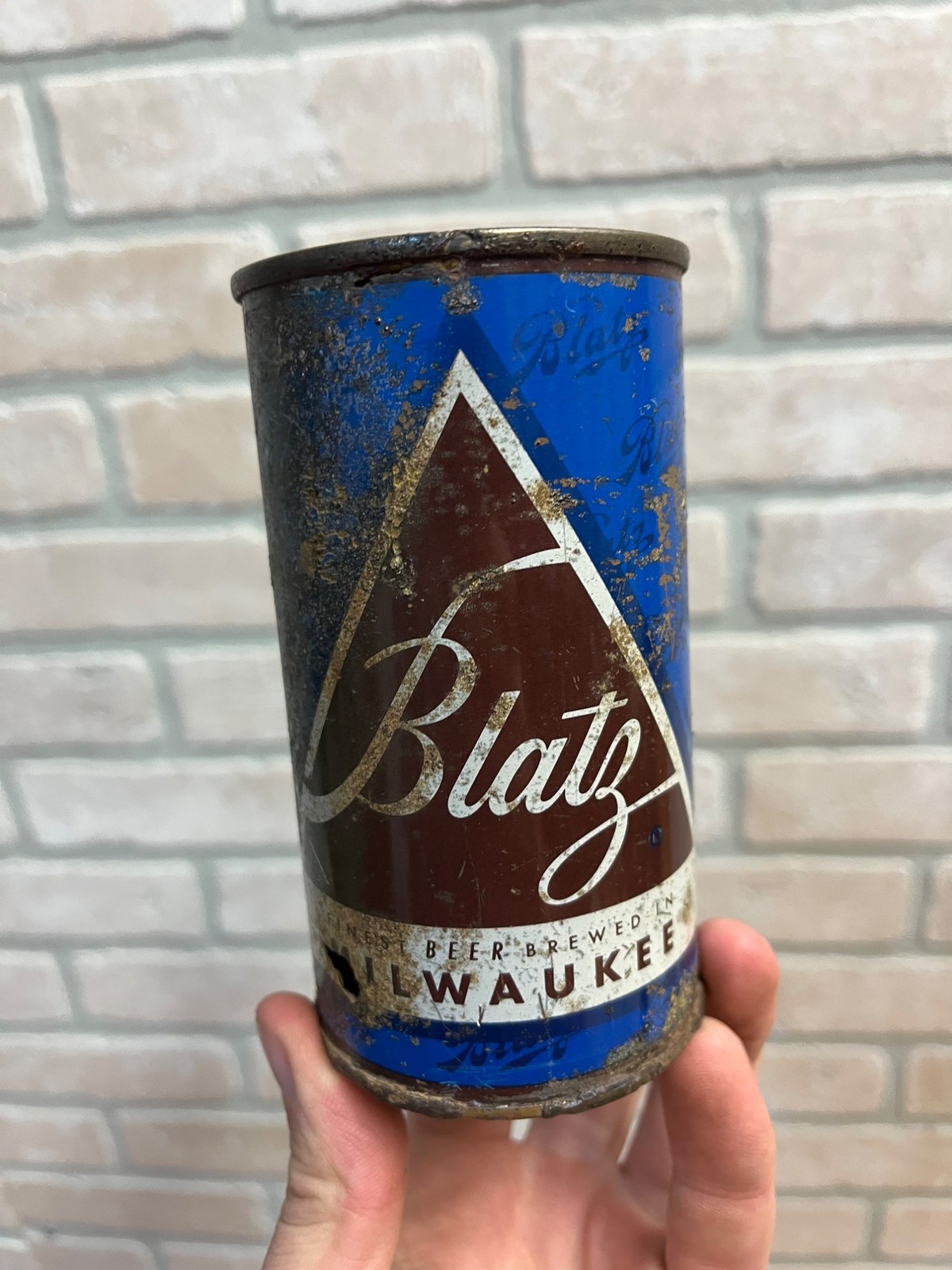 Blatz 1955 Christmas Beer Can RARE BLUE Milwaukee Vintage Flat Top Steel