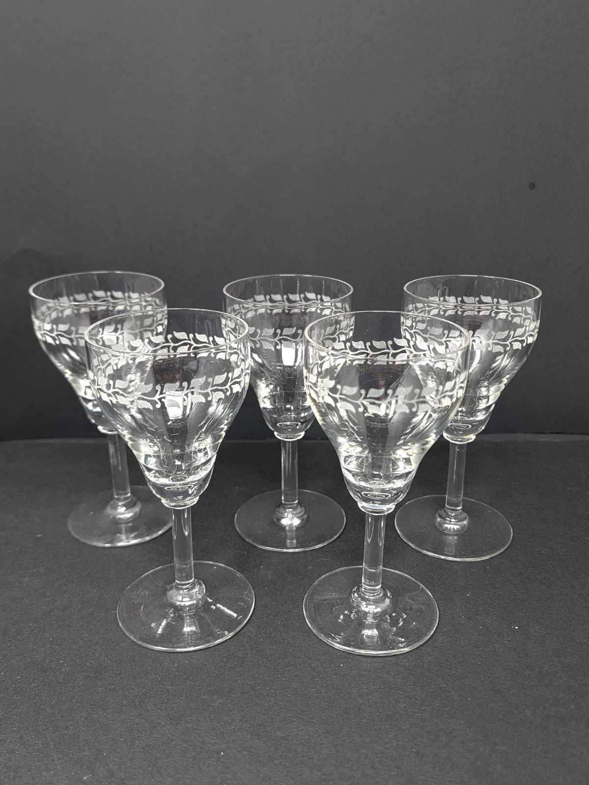 Set Of 5 Bryce Crystal Band 600 Wine Goblets Glass 4.5\