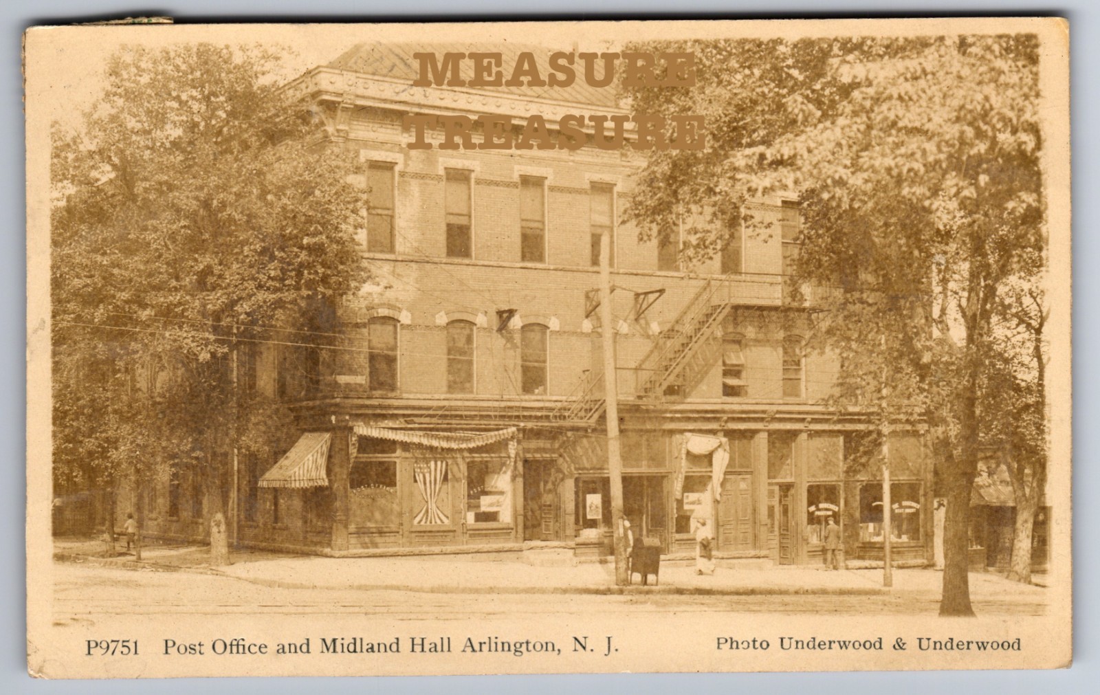 C.1920 RPPC ARLINGTON, NJ POST OFFICE, MIDLAND HALL PATRIOTIC PHOTO Postcard P95 C.1920 RPPC ARLINGTON, NJ POST OFFICE, MIDLAND HALL PATRIOTIC PHOTO Postcard P95