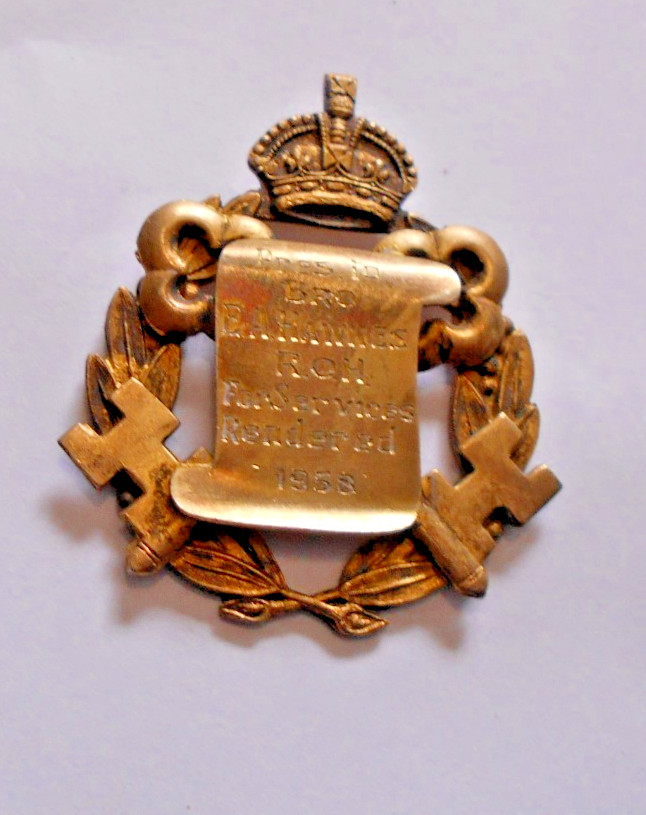 RAOB ROYAL ANTEDILUVIAN ORDER OF BUFFALOES MEDAL E.C. HAWKES 1958 SERVICE RENDER