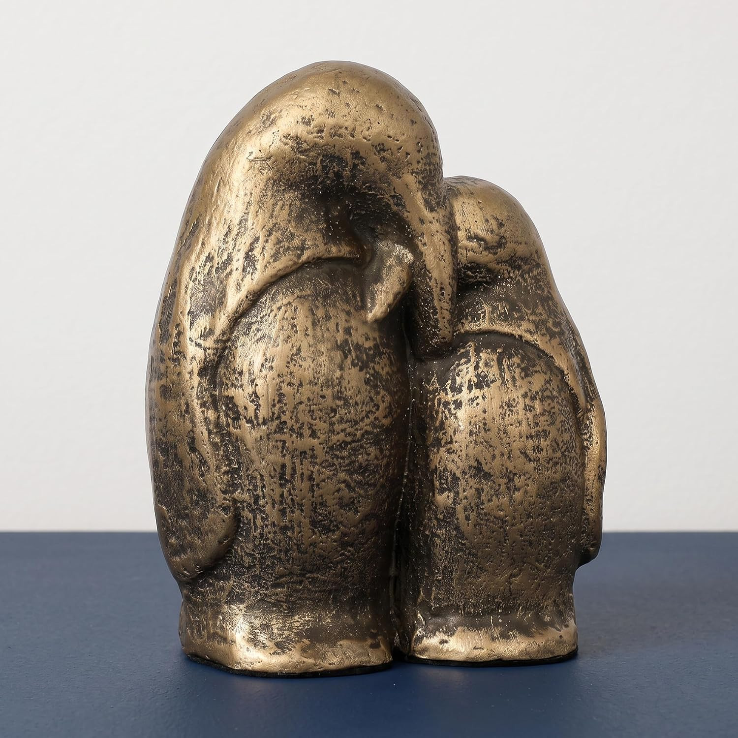 Penguin Couple Statue, Cast Iron Animal Figurine with Vintage Bronze Finish