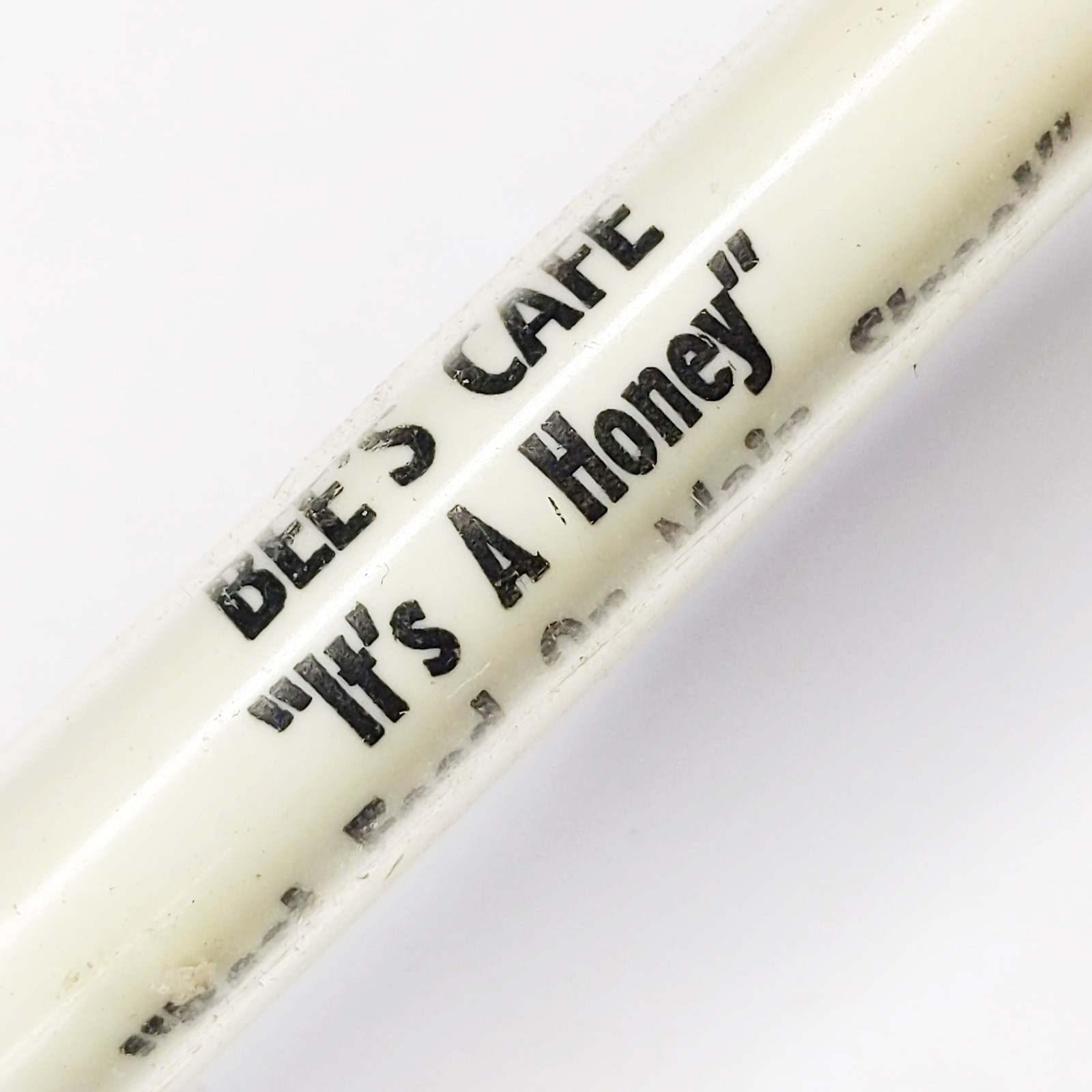 c1960s Independence, Iowa Bee\'s Cafe It\'s Honey Advertising Pen Restaurant IA G8
