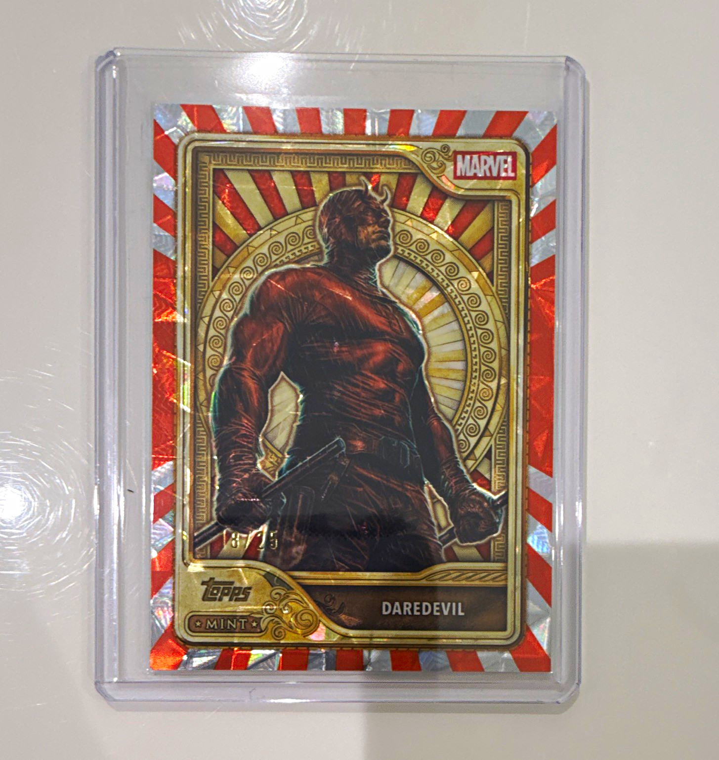 Topps 2026 Marvel Mint Daredevil /25 #76 Gold Parallel