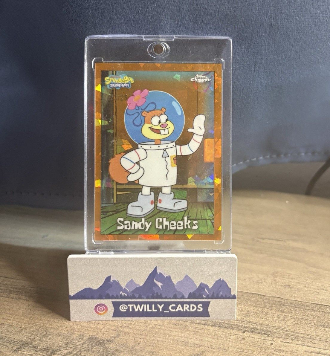 2025 Topps Chrome SpongeBob #27 Sandy Cheeks Parallel orange sapphire /25