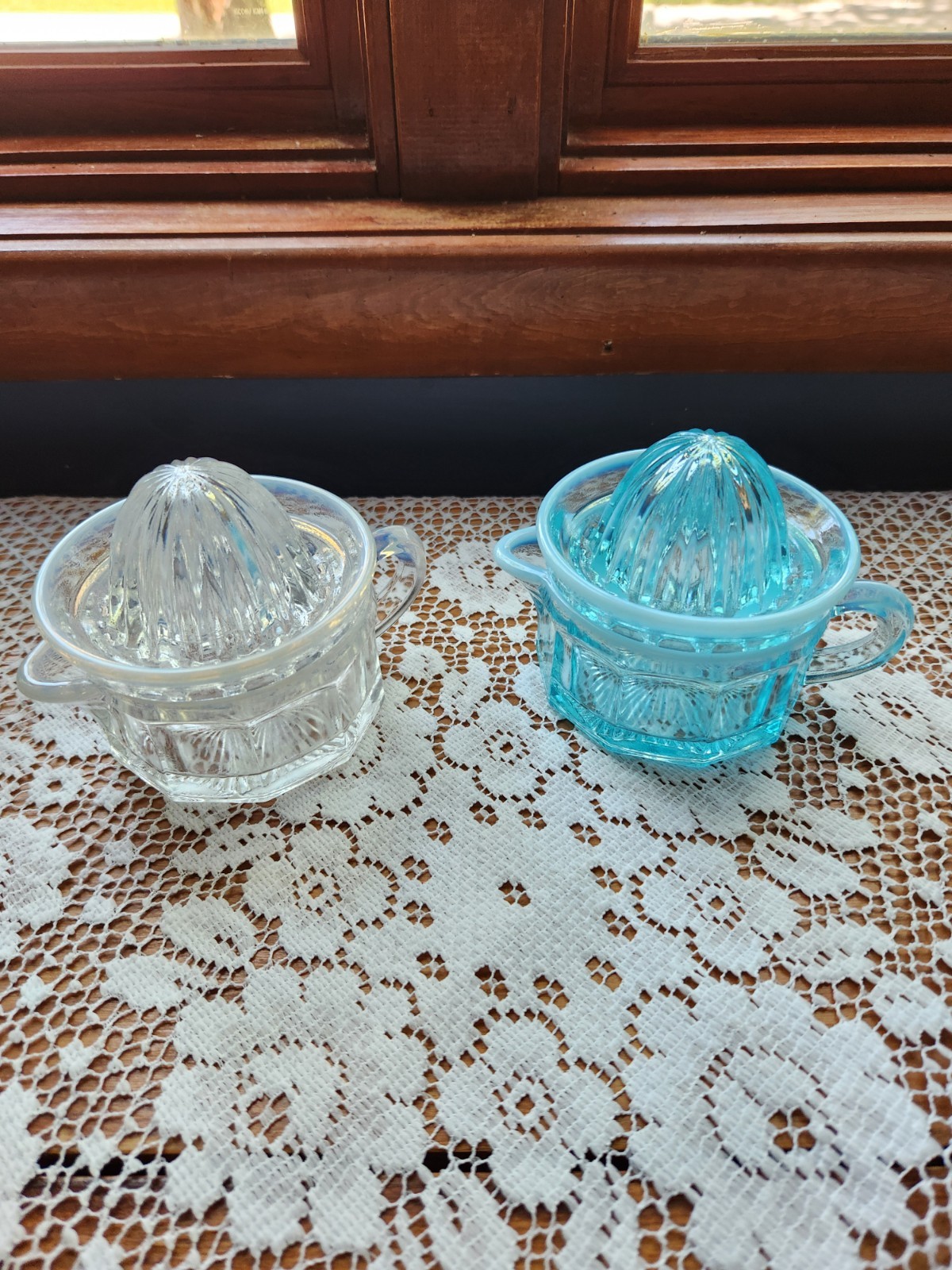 Barnes/Mosser Glass 2 Piece Reamers/Juicers Crystal & Aqua Opalescent