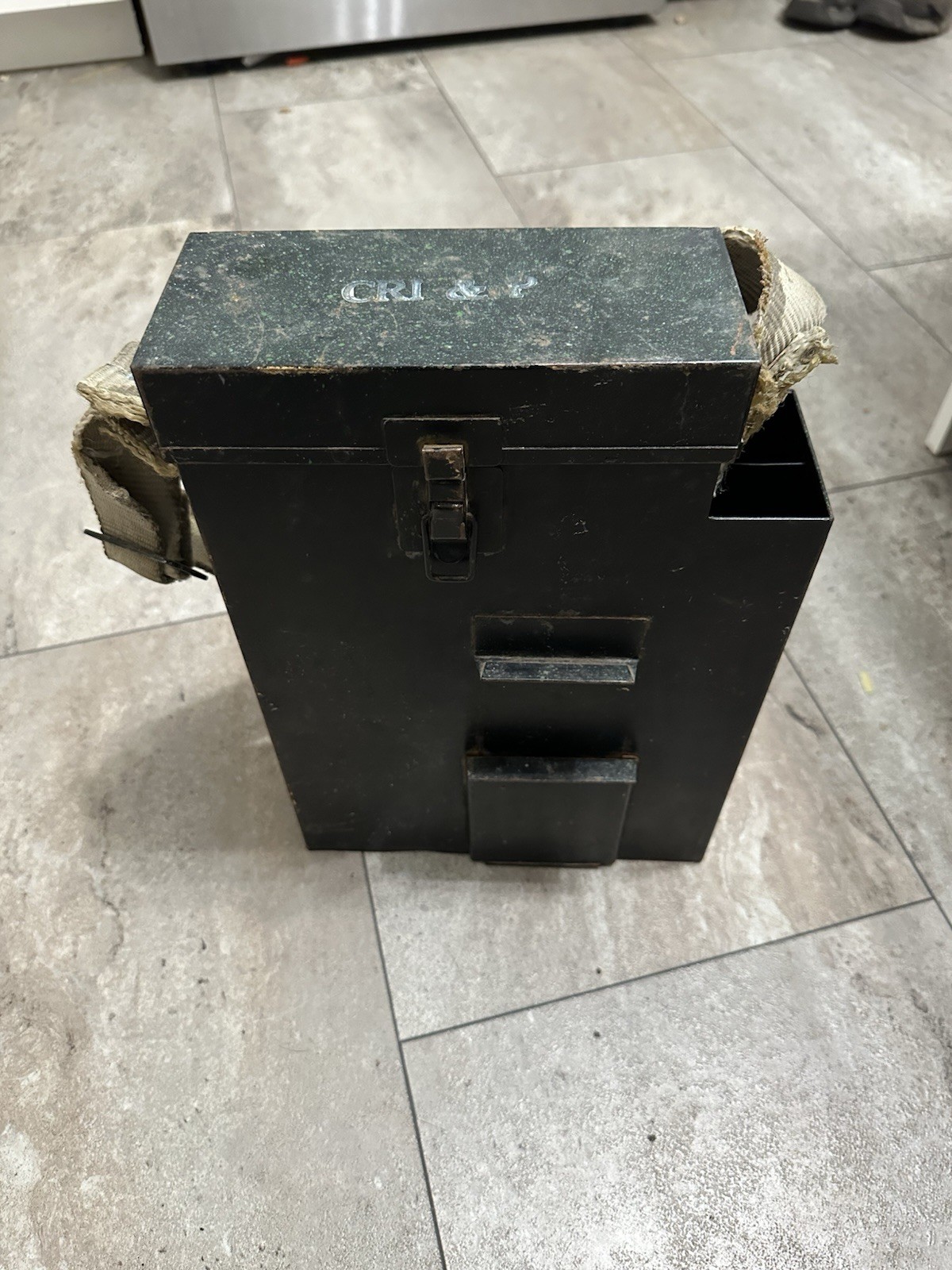 Antique CRI&P RAILROAD Signal Flare Box CHICAGO ROCK ISLAND PACIFIC RR Vintage