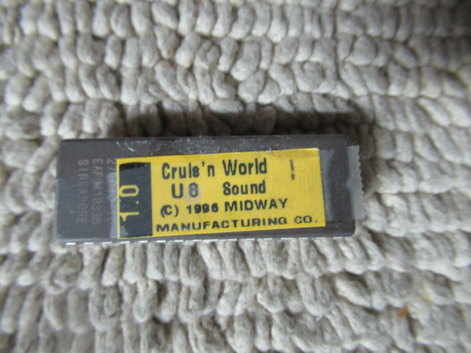  chip u8 sound  CRUIS\'N WORLD CRUSIN  ARCADE  GAME PCB BOARD part cf1-7