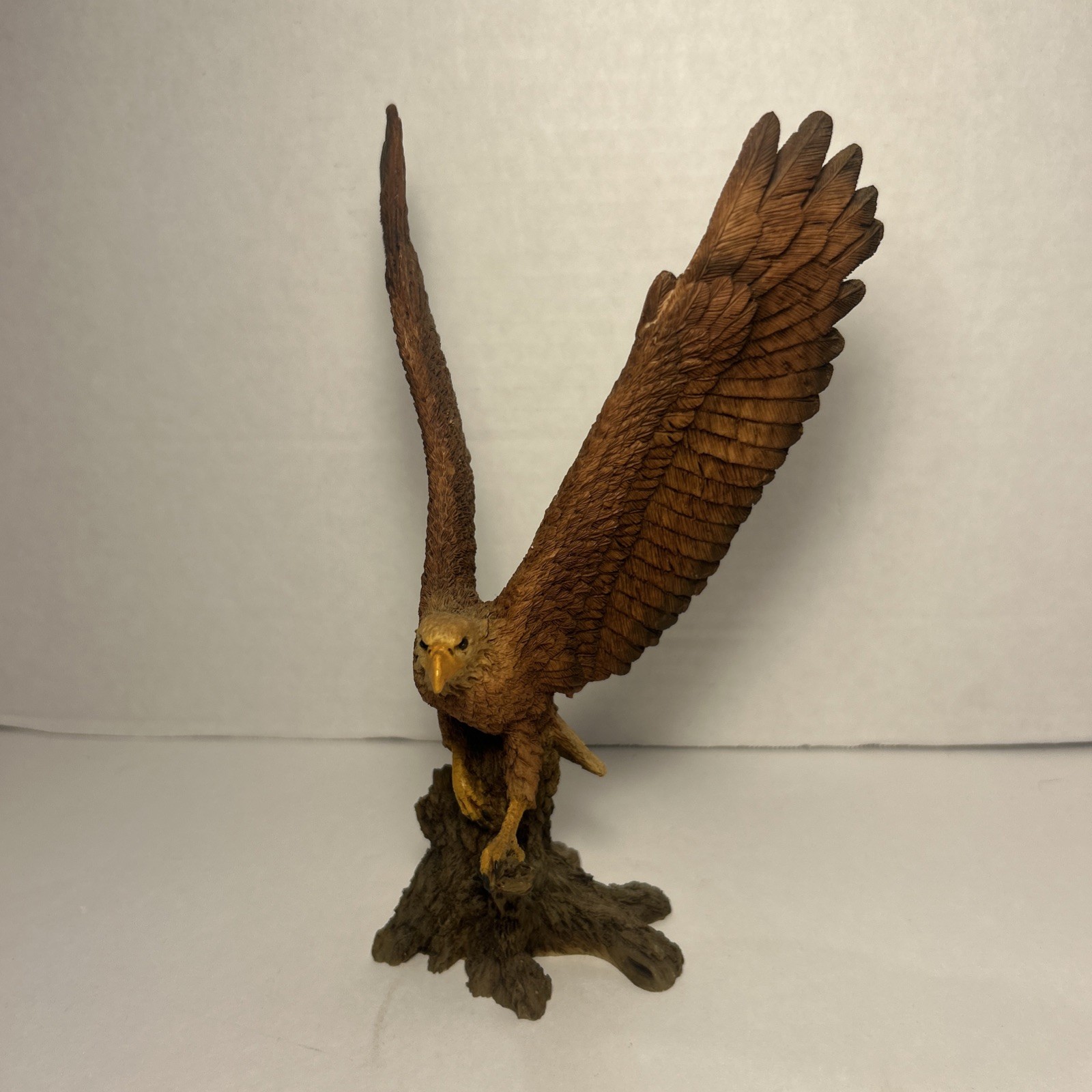 1984 Castagna Bald Eagle Figurine Italy Resin Sculpture 7.5” Tall Wings Spread