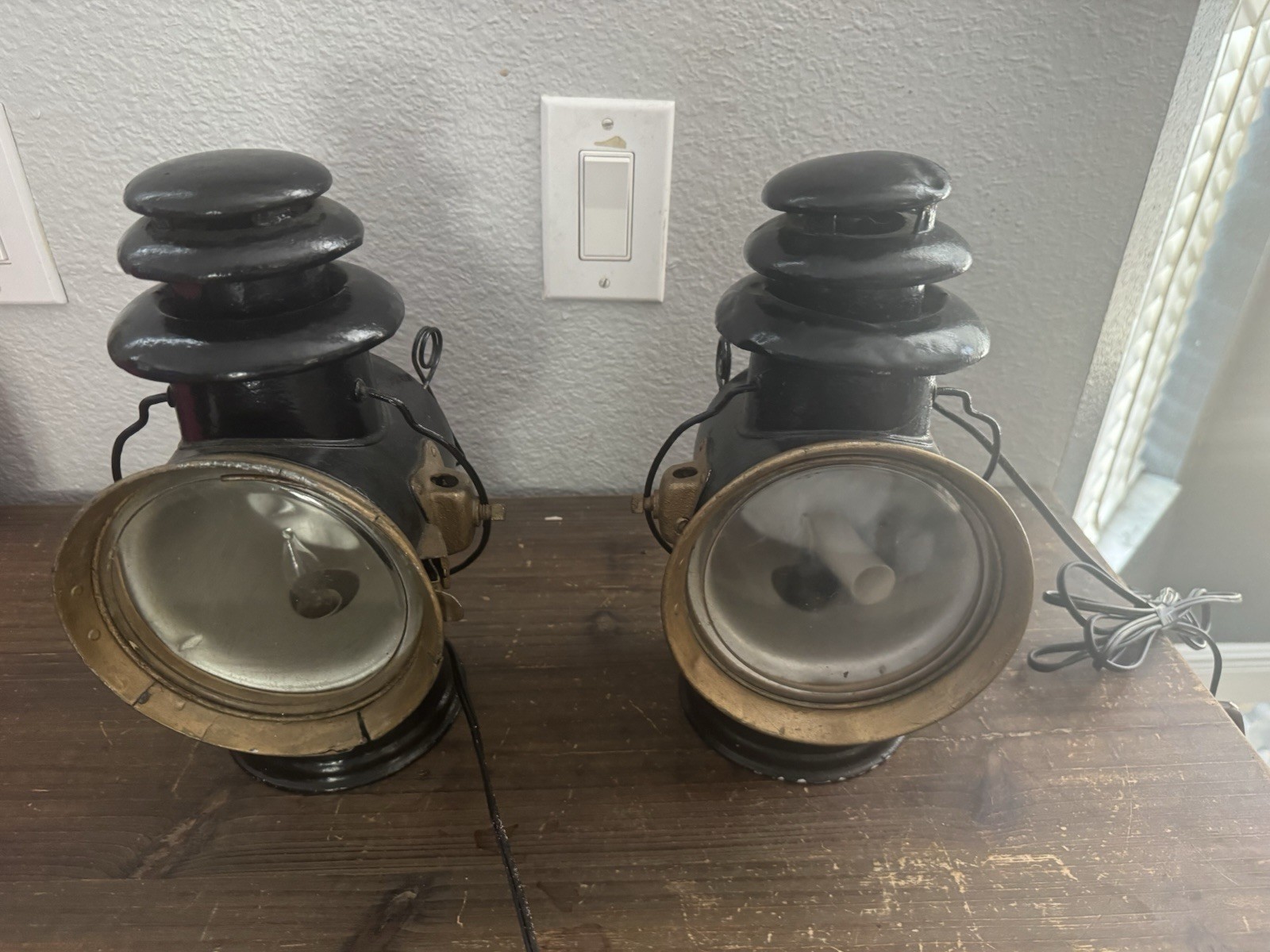 Dietz Antique Orient Motor Lamp Vintage Automobile Lantern  Wired