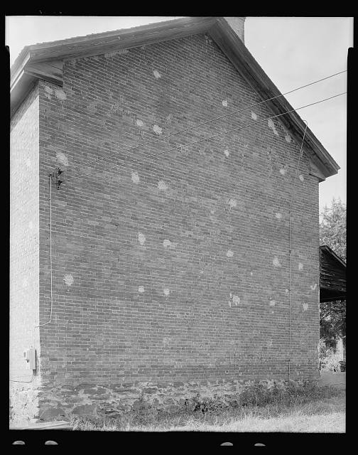 Photo:Lincolnton North Carolina A Lorentz House 1938 Brick House Side View