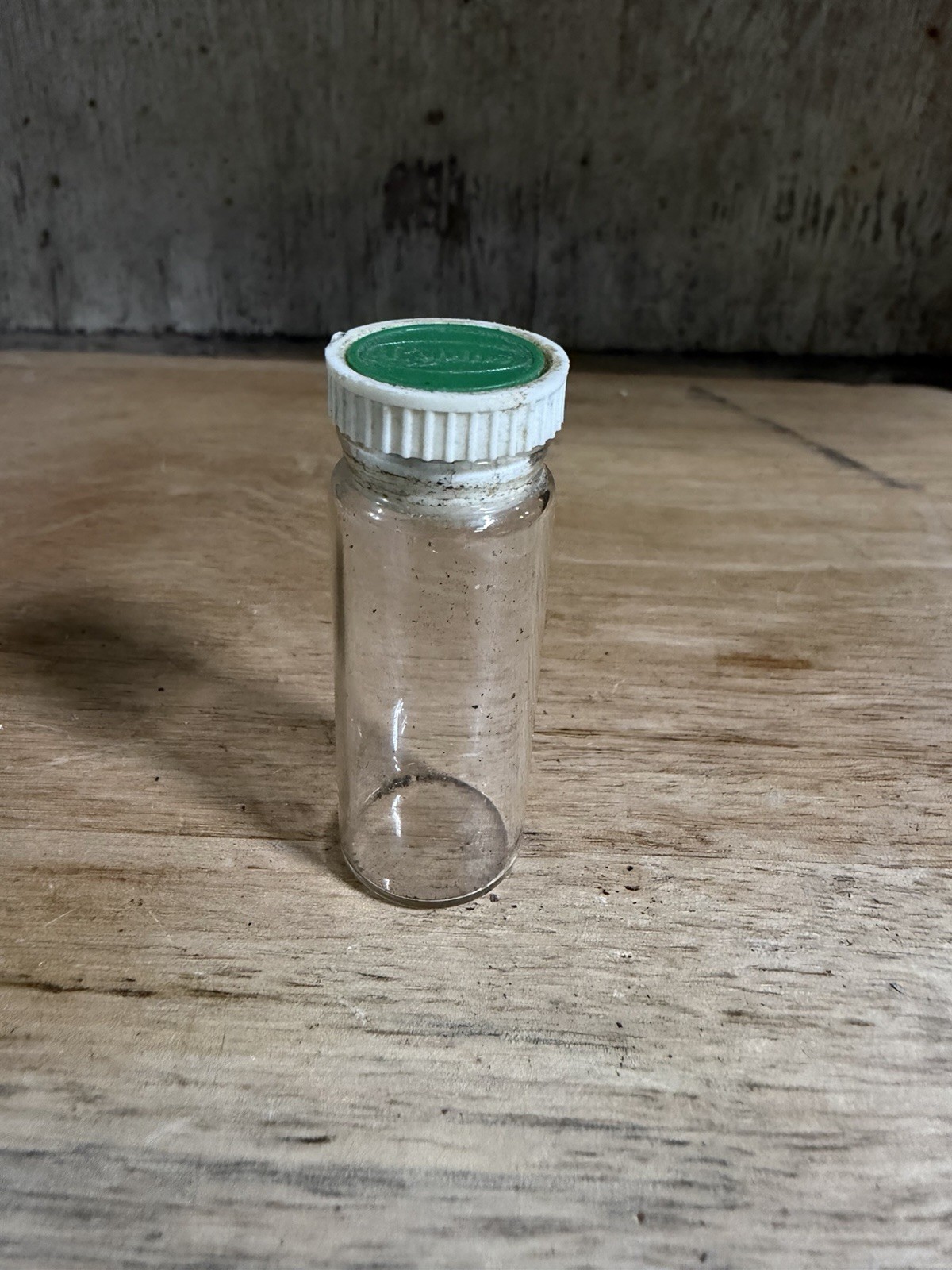 vintage A.H. Robins pharmaceutical sample vial vintage A.H. Robins pharmaceutical sample vial