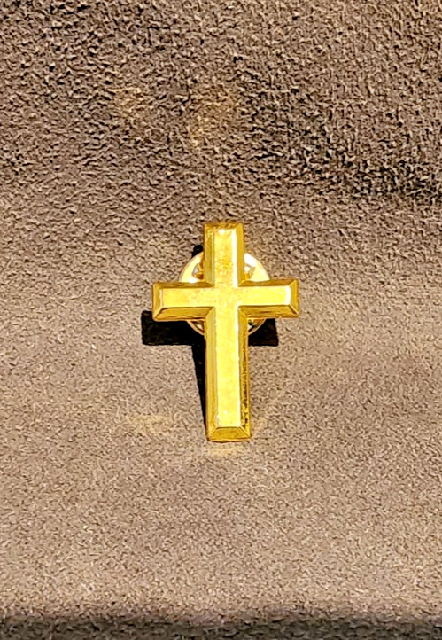 Gold Toned Christian Crucifix Cross Lapel Brooch Hat Pin