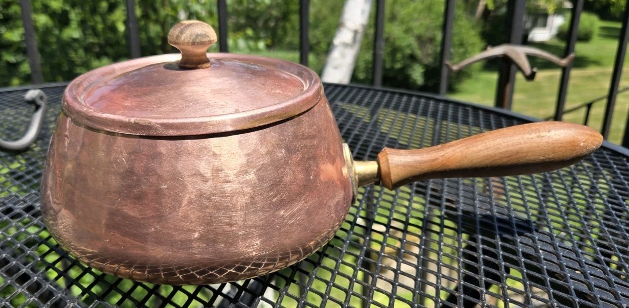 Vintage Solid Copper Japan Tinned Wooden Handle & Lid Knob Holds 6 Cups 