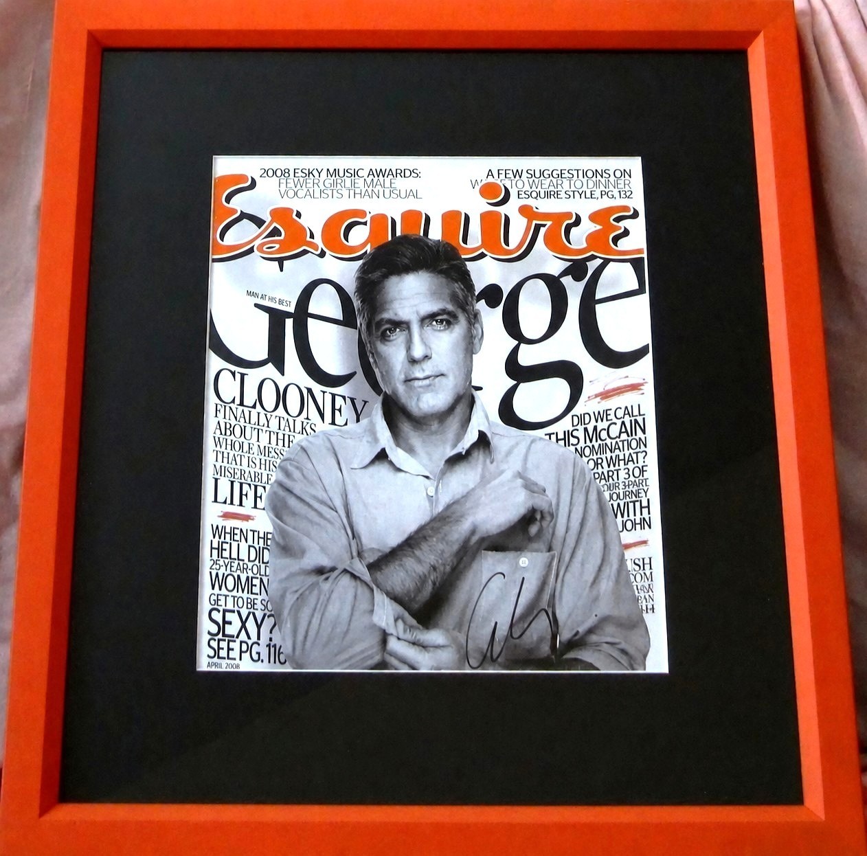 George Clooney signed 2008 Esquire magazine cover custom framed JSA Oceans 11 12 George Clooney signed 2008 Esquire magazine cover custom framed JSA Oceans 11 12