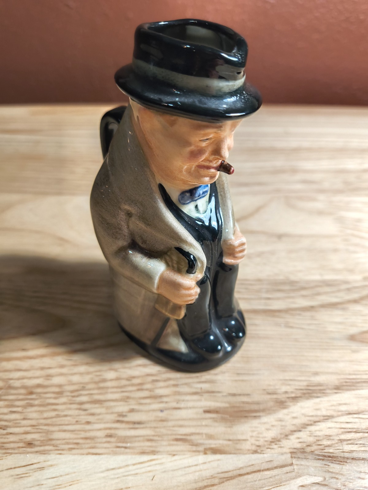 Vintage Royal Doulton England Mini Toby Mug Jug Pitcher Winston Churchill 4\