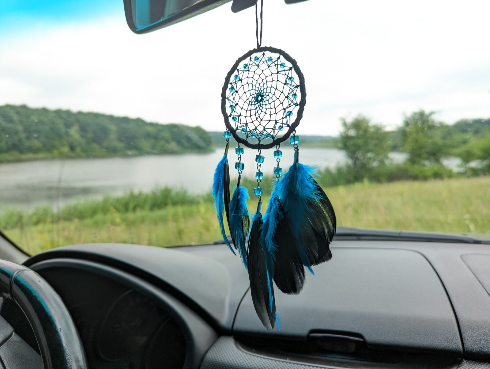 Stylish Car Rearview Mirror Charm: Small Black Blue Dream Catcher