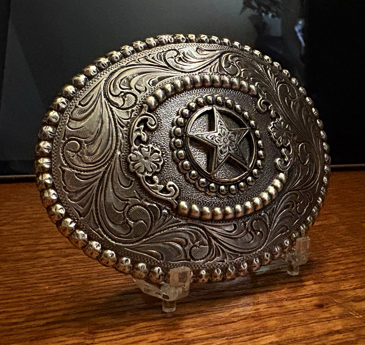 Nocona Oval Western Belt Buckle Star Floral Antique Silver Berry Edge Cowboy
