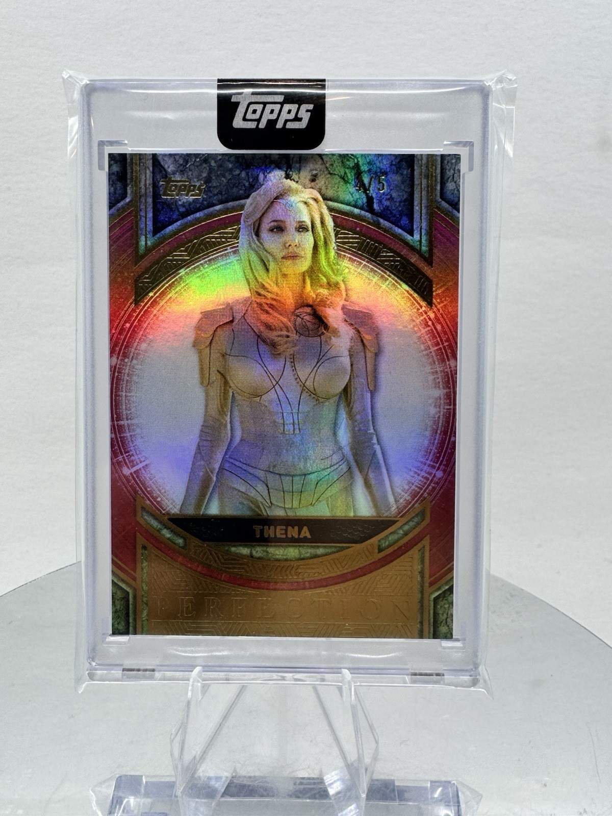 2025 Topps Marvel The Collector - Perfection Red #/5 Thena #55 Angelina Jolie 2025 Topps Marvel The Collector - Perfection Red #/5 Thena #55 Angelina Jolie