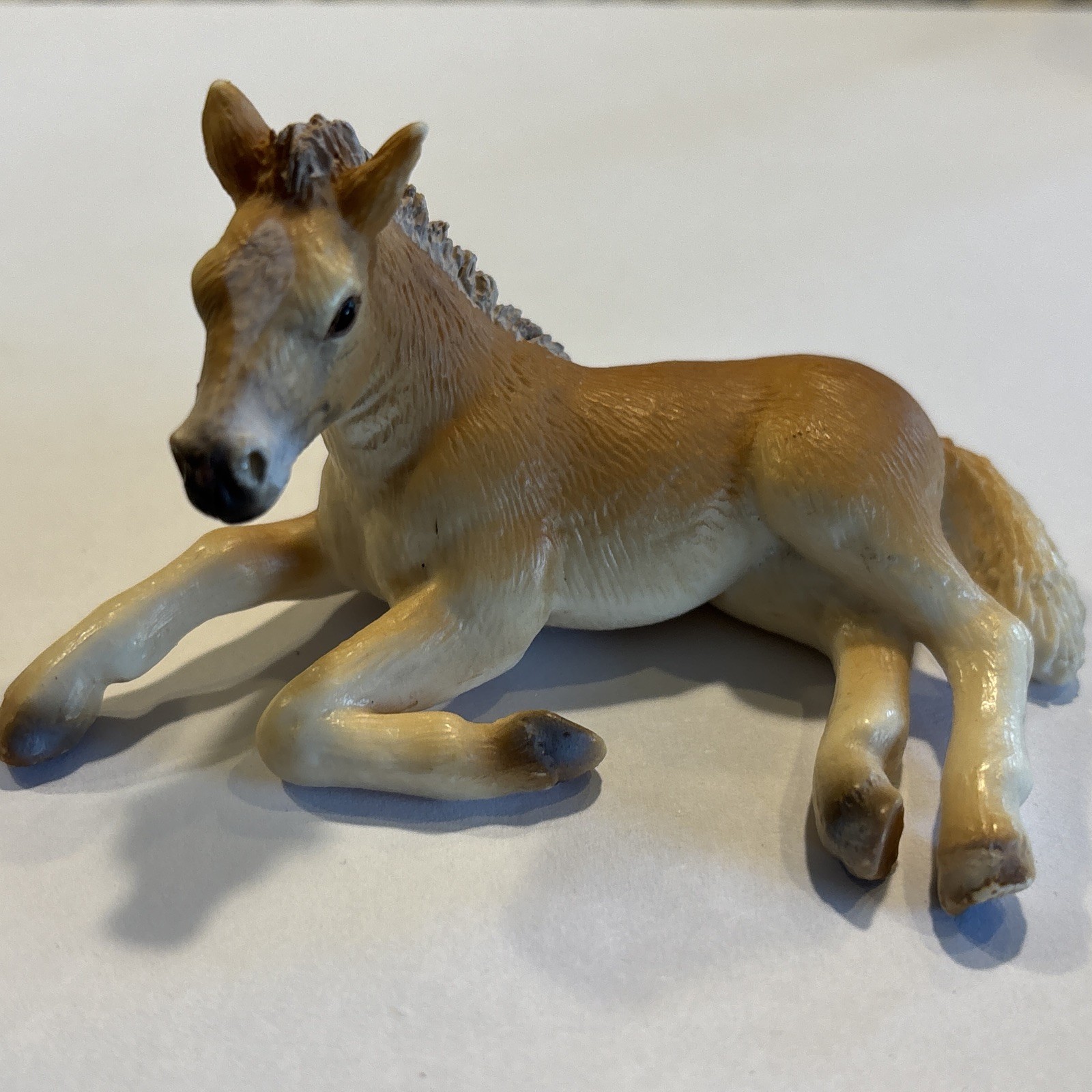 Schleich Lying HAFLINGER FOAL Figure Laying Baby Horse 2004 Retired Toy 13292