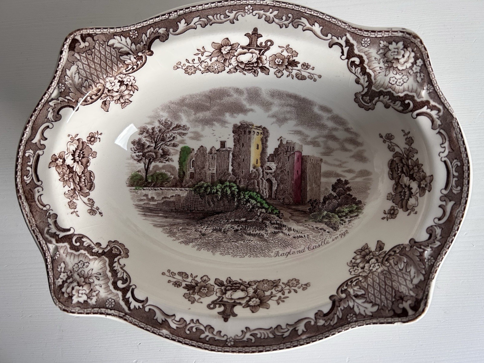 Johnson Brothers Old Britain Castles Brown Multicolor Lugged Serving Bowl 
