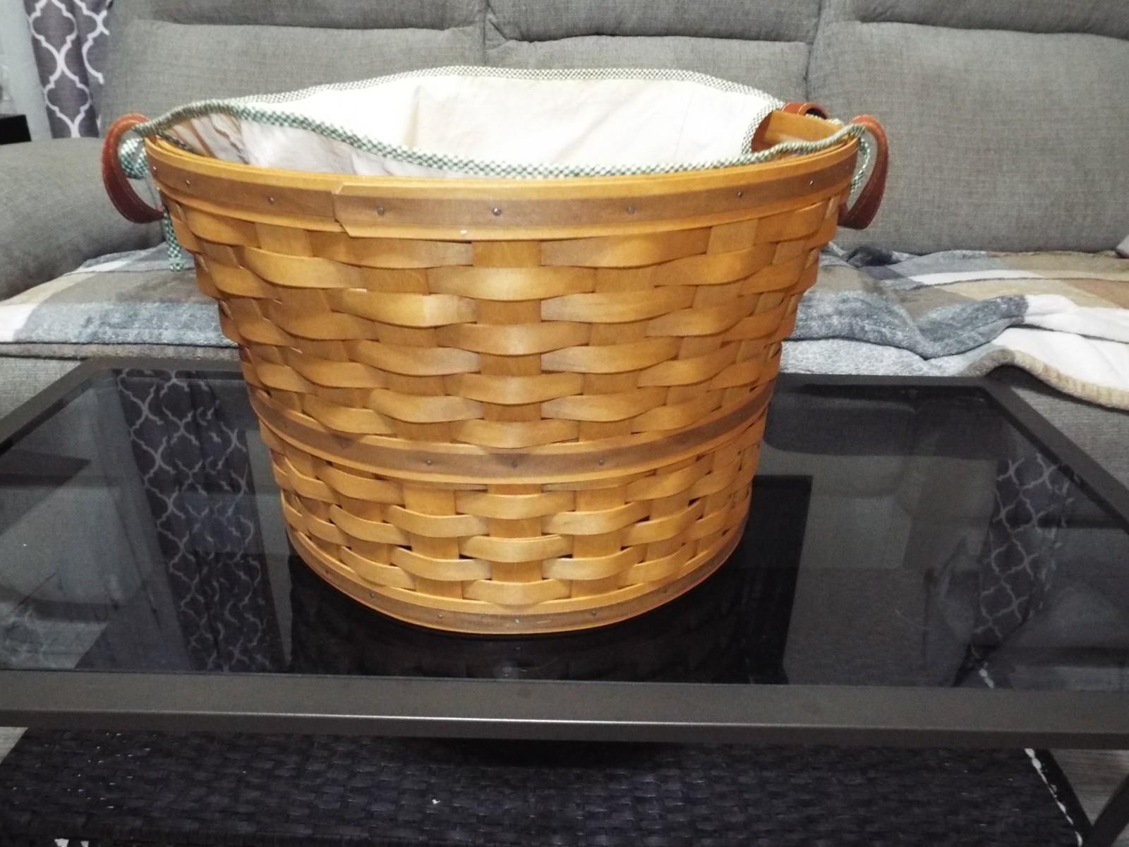 Longaberger Hostess Large Bushel Basket VERY LARGE 2005 Longaberger Hostess Large Bushel Basket VERY LARGE 2005
