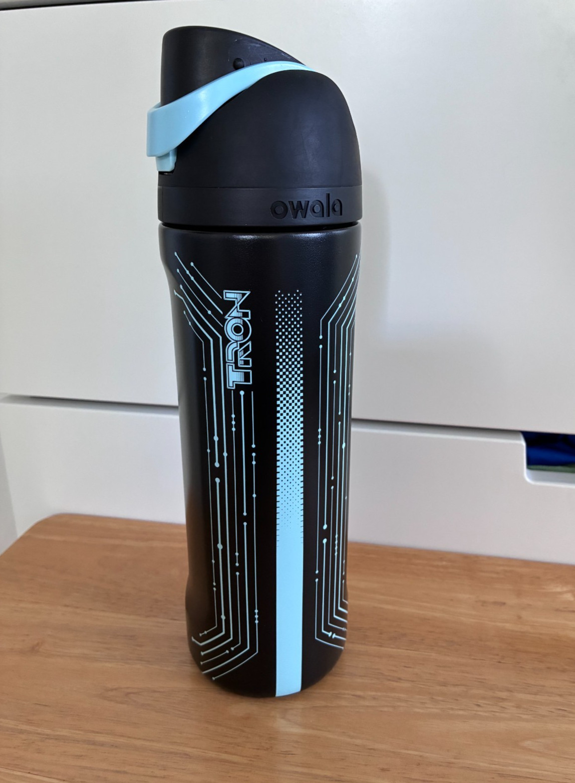 Disney Owala TRON FreeSip Insulated Bottle Glow in Dark 24oz Lightly Used