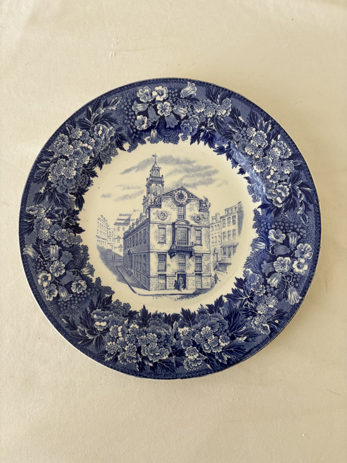 Boston, Mass - Old State House Wedgwood Plate 10 1/4