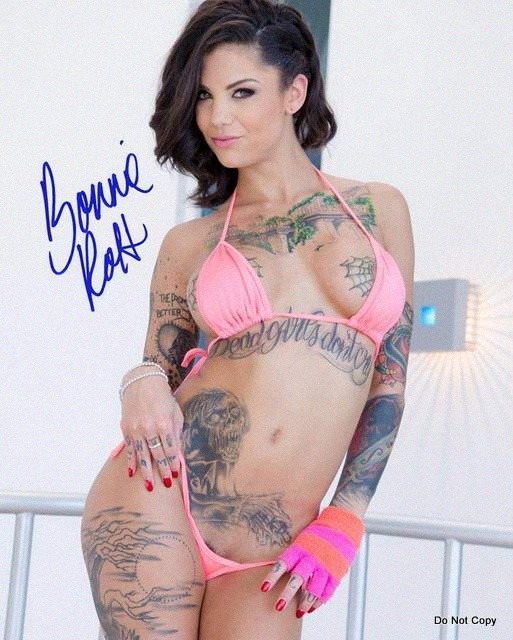 Bonnie Rotten autographed Model RP 8x10 Photo RP0175
