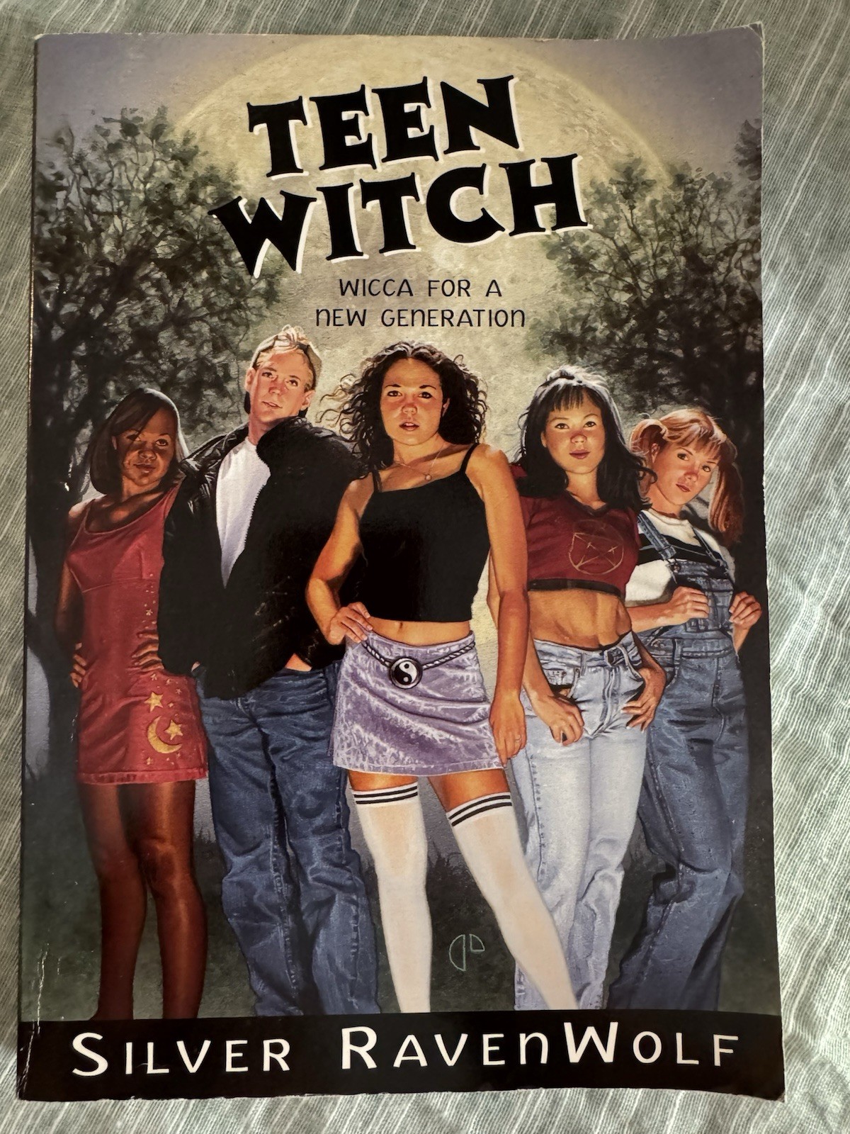 Teen Witch: Wicca for a New Generation by Silver Ravenwolf