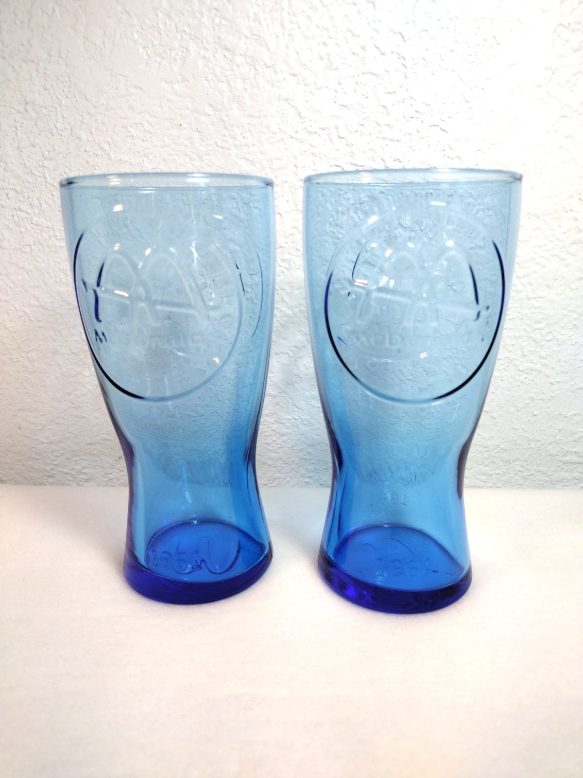 McDonalds Cobalt Blue Retro 1961 Double Arch Soda Fountain Set Drink Glasses x 2
