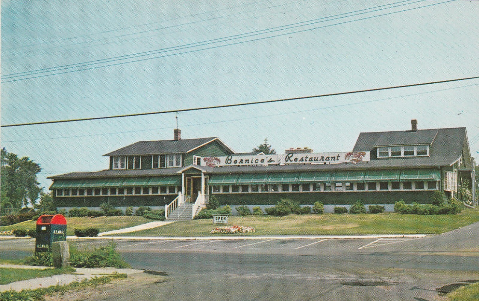 Bernice\'s Restaurant, Luncheons and dinner daily Guilford CT vintage postcard Bernice\'s Restaurant, Luncheons and dinner daily Guilford CT vintage postcard