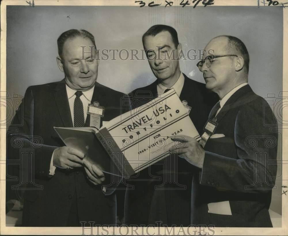 1959 Press Photo Principals at the Association of Travel Organization convention 1959 Press Photo Principals at the Association of Travel Organization convention