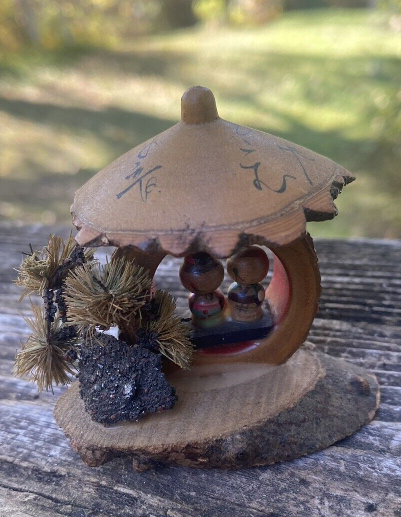 Vtg Japanese Mico Mini wooden Handmade Folk Art Kokeshi Diorama Made in Japan
