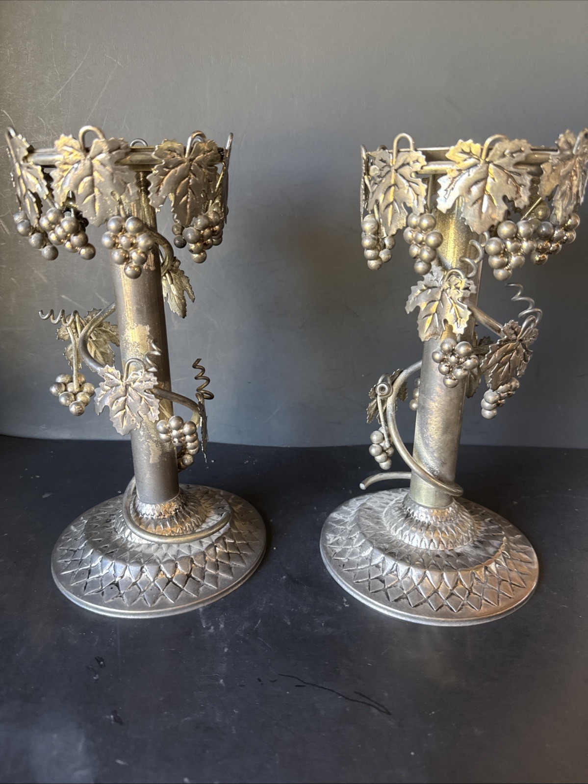 Vintage Studio Silversmiths Ornate Taper/Pillar Candle Holder Grapevine Gothic