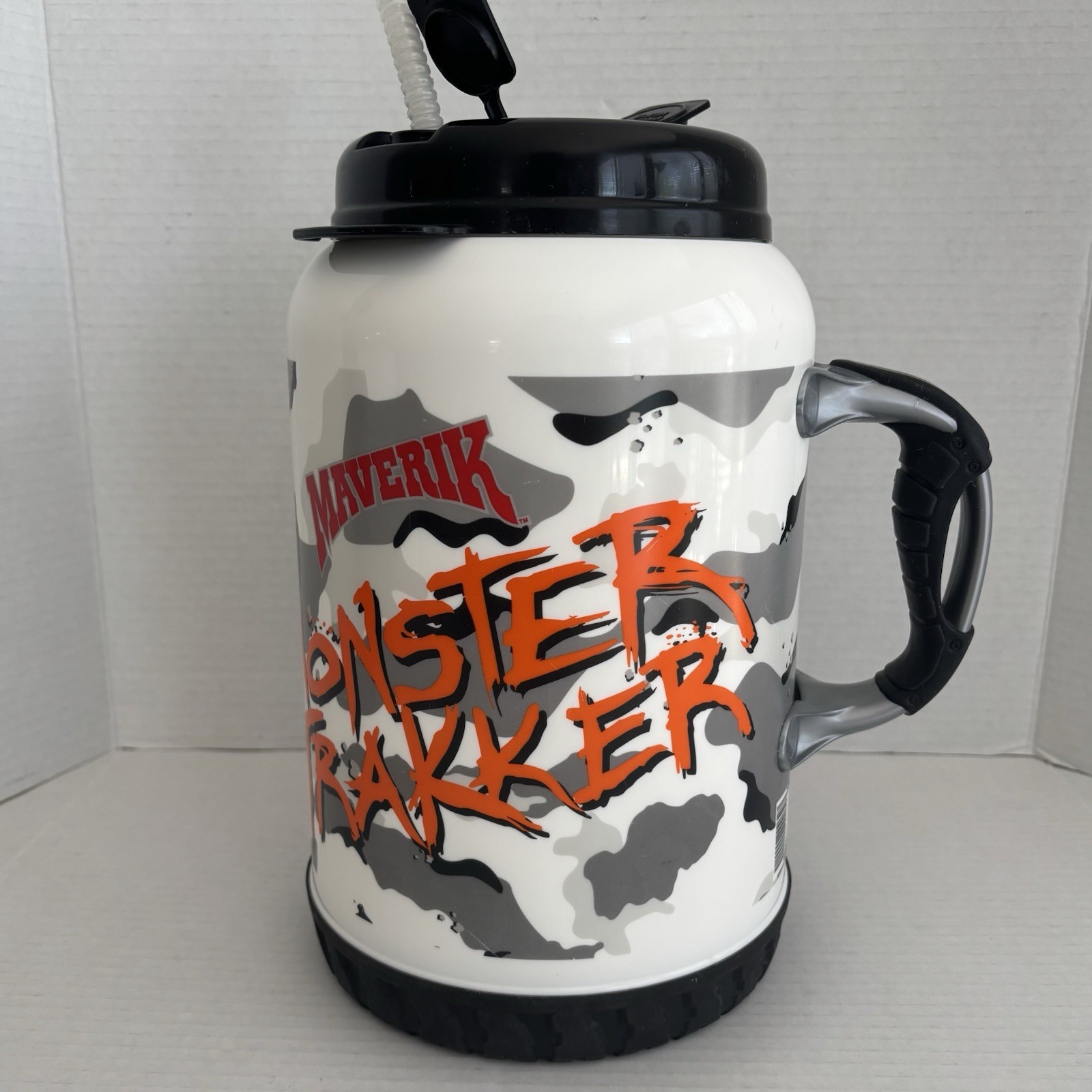 Maverik 100 oz Monster Trakker Truck Refillable Reusable Insulated Whirley Mug