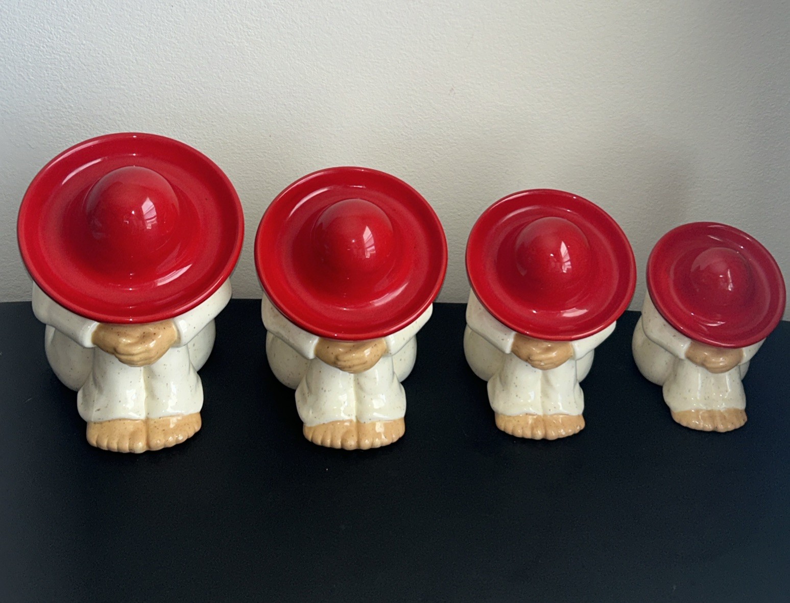 VTG Ceramic Set Of 4 Southwestern Sombrero Red/ Cream Canister Set *READ VTG Ceramic Set Of 4 Southwestern Sombrero Red/ Cream Canister Set *READ