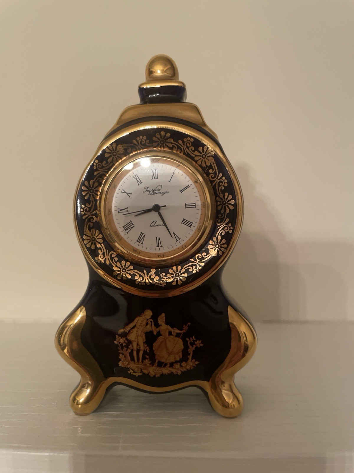 Imperia Limoges France Porcelain Quartz Mantel Clock Victorian scene