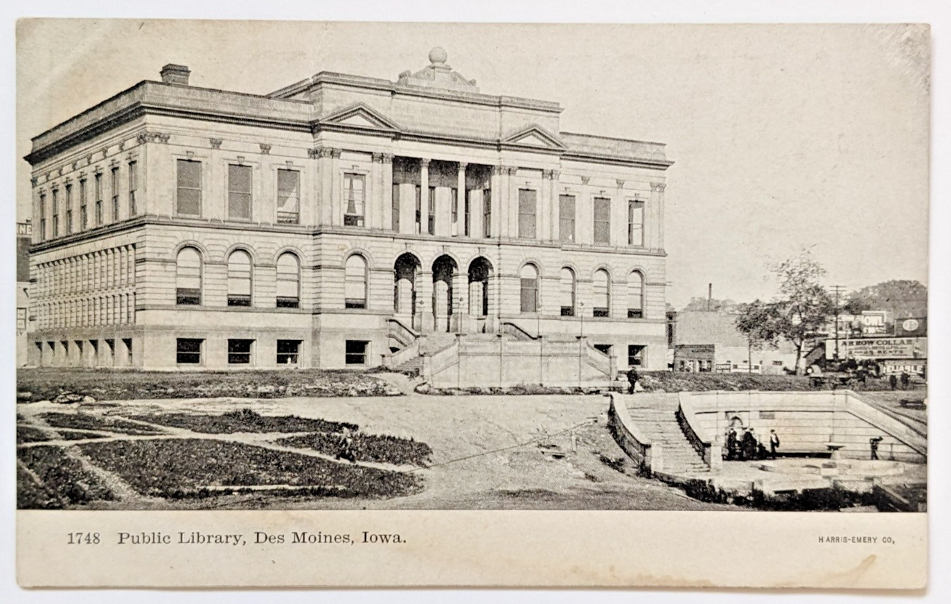 Des Moines Iowa IA Public Library Building Exterior c1900s Antique UDB Postcard