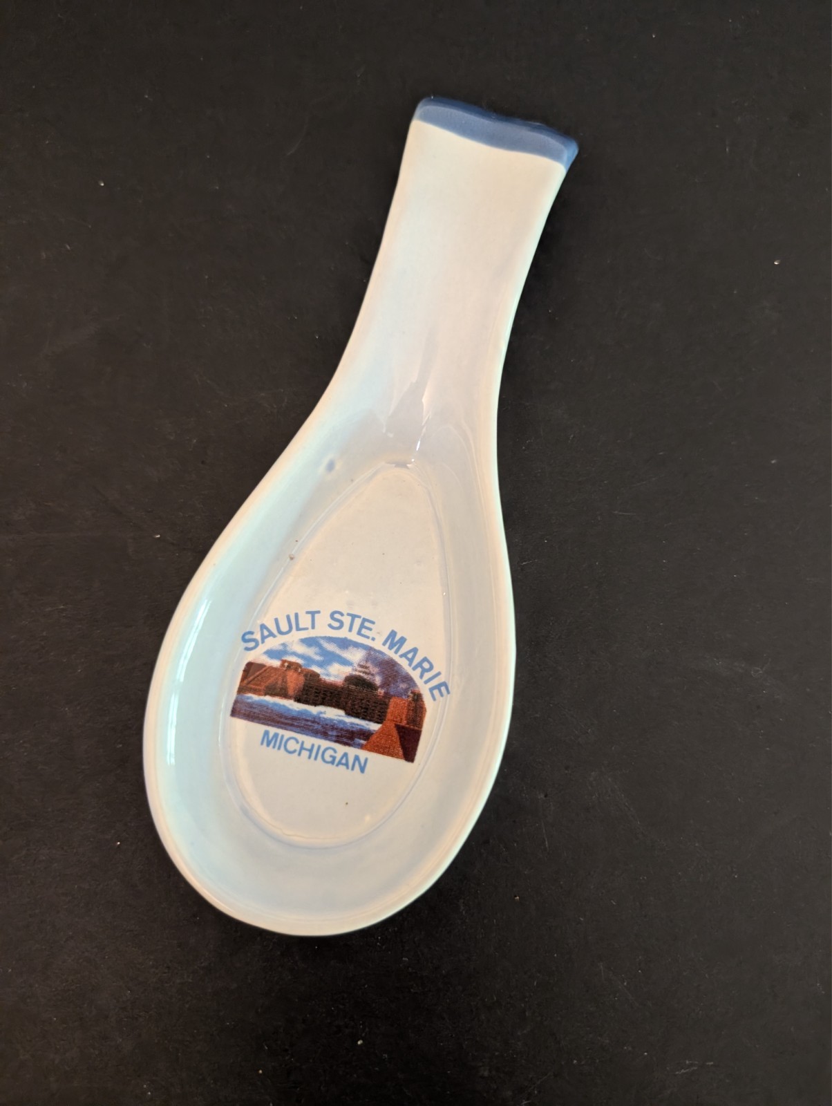 Vtg Sault Ste. Marie Souvenir SPOON REST - Ceramic 7.5\