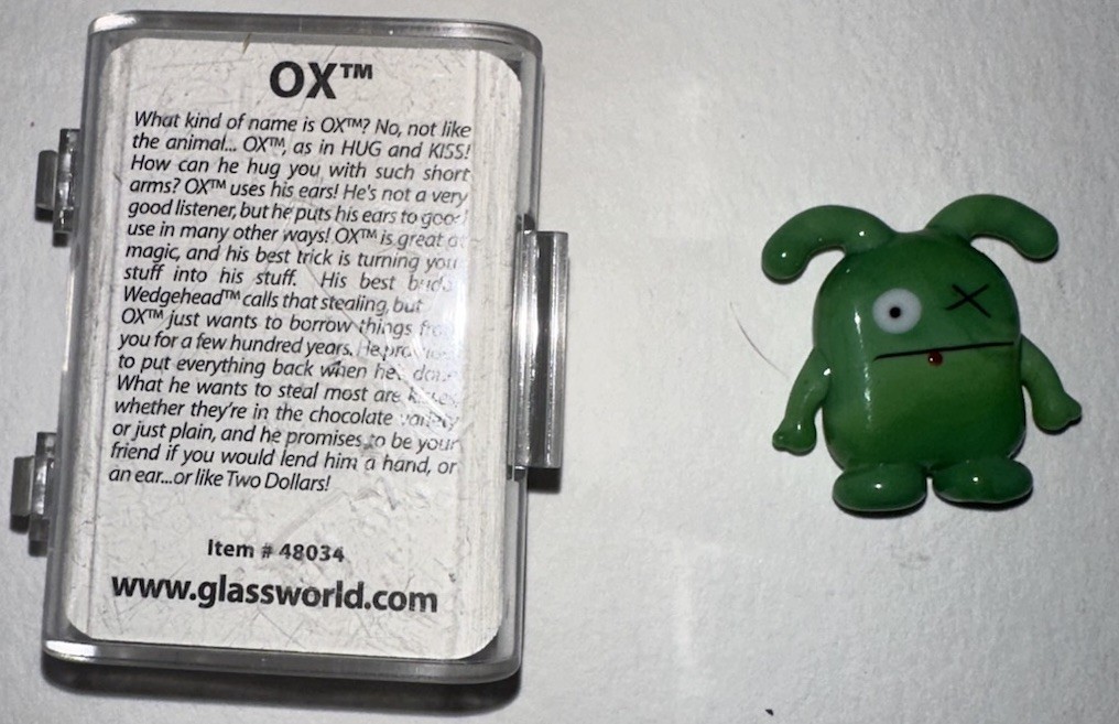 OX Ugly dolls Hand Crafted Glass Figurine 1” With Case Incomplete Packaging